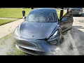 Download Lagu Una loca maniobra de adelantamiento acaba en un brutal accidente de Tesla