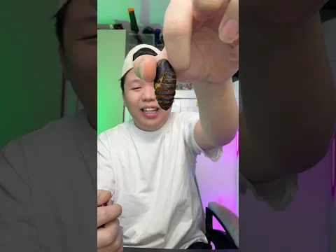 PERTAMA KALI MAKAN ULET :)
