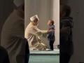 Download Lagu Anak bercanda dengan Imam sambil membaca Al-Quran