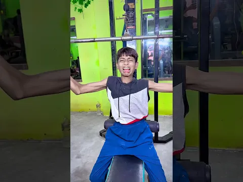 Gym me chota bhai 🤣 #trendingshorts #viralshorts #youtubeshorts #comedyshorts #shorts