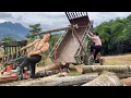 Download Lagu agricultural vehicle transporting wood, the amazing strength of the girl working alone