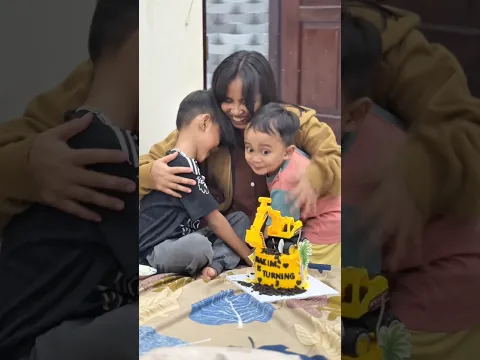 Kejutan untuk anak baik😇