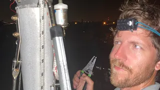 Mast light, fridge & jack lines