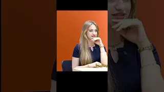 الضحكه دي حكايه سكر في كبايه 