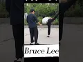 Download Lagu Bruce Lee face #martialarts #bruce Lee #kung fu practices kicking his feet