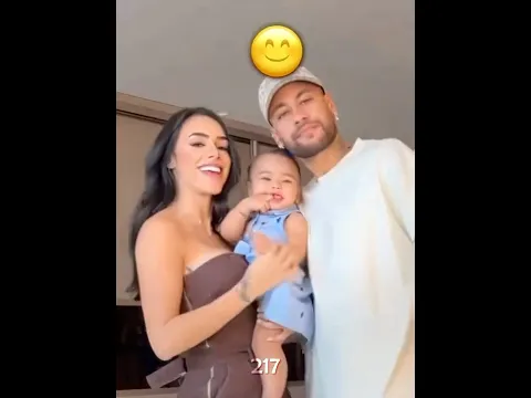 Neymar & Bruna Make Mavie Happy...😂❤️