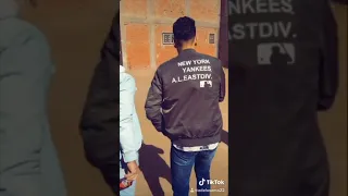 عشنا وشفنا بشر ببلاش الفكره حلوه بس دعموها دندنها