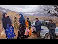 Lagu The gifts of the Ghodrat's family to Fariba: The kindness of nomads in Iran