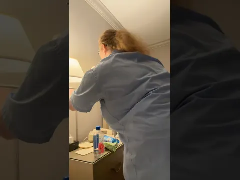 We couldn’t turn the lights off 🤣