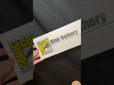 Updates loading from our podcast host @blairbathory at Comic Con! #comiccon #horror