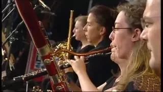 سيمفونية من الفلكلور الفلسطيني والعربي Symphony Of The Palestinian Folklore 