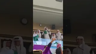 تميم المجد يارتدائة العلم السعودي لحظة تارخية لن تنسى كفوووووووو يعيال العم  تميم المجد يارتدائة العلم السعودي لحظة تارخية لن تنسى كفوووووووو يعيال العم