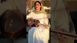 STUNNING Traditional Iranian Music Played On The Tar 