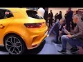 Nico Hulkenberg \u0026 Laurens van den Acker over de Megane RS
