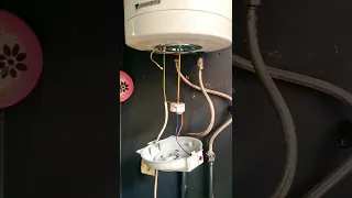 صيانة سخان الماء كهربائي 