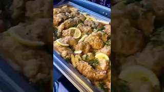 شارد الذهن      يسجل حضورا  كاملا  في مكان آخر           دندنها