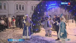 В центре Омска открылось одно из самых ярких новогодних пространств