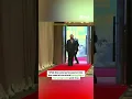 Download Lagu Here's what happened after Chinese President Xi Jinping's aide arrived late for the BRICS meeting…