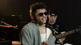 Live Session. Luna.