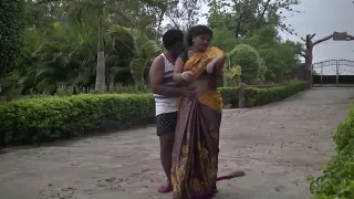  hot indian middle aged bhabhi romance in garden mallu aunty movies1080p