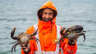 Sailing, Dingos & Mud Crabs Exploring Fraser Island (Sailing Popao) Ep.82