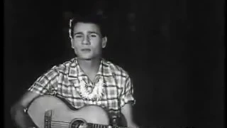 إبعت لى سلام أو أى كلام من قلبك أو من ورا قلبك دندنها