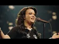Lola Young - d£aler (Live) | Spotify Best New Artist