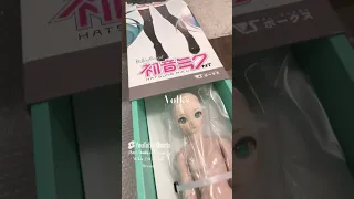 1000 Doll Labubu She s Finally Here Hatsune Miku 2 0 Unboxed Blushing 2025
