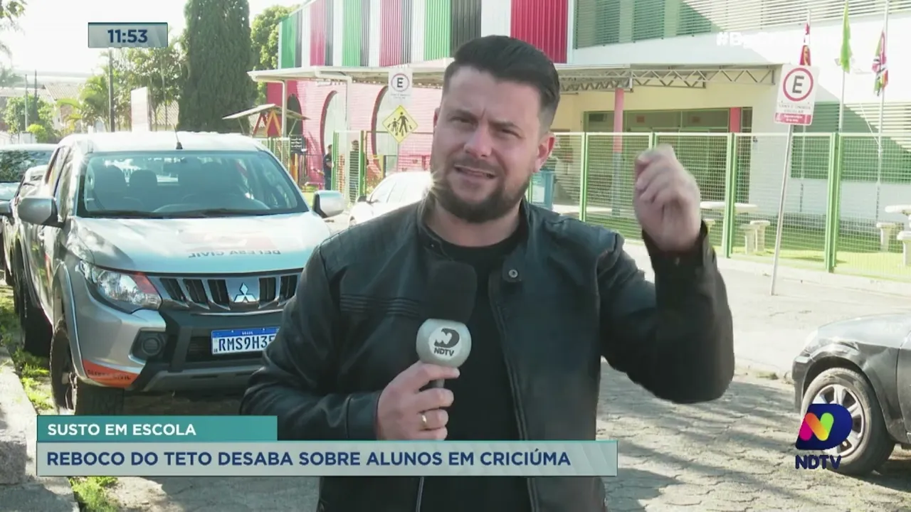 Susto: reboco do teto caiu sobre estudantes durante a aula em Criciúma