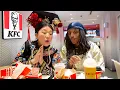 Agent en Nina proberen KFC in China