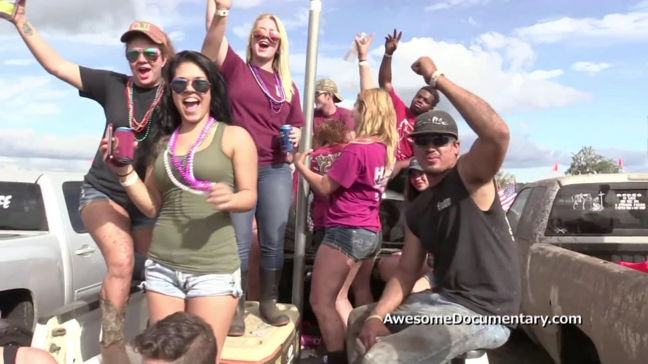 Mud Trucks Gone Wild Bounty Hole - IHMR 2015