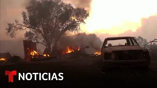 "Agarren lo que puedan y salgan": familias dejan sus casas en Reno ante el avance del incendio Hawk