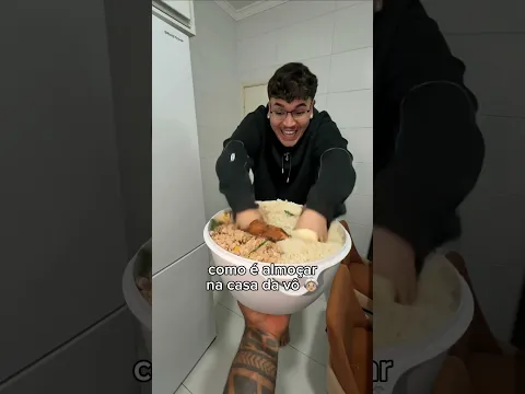 quando você almoça na casa da vô
