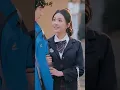 窮外賣小哥意外成了校花的臨時男友，遭富二代當面嘲諷配不上她！誰知他竟是深藏不露的神豪，開著億級蘭博基尼，坐擁豪宅和整條商業街！校花身邊的富少徹底看傻，曾經的羞辱全變成了笑話！