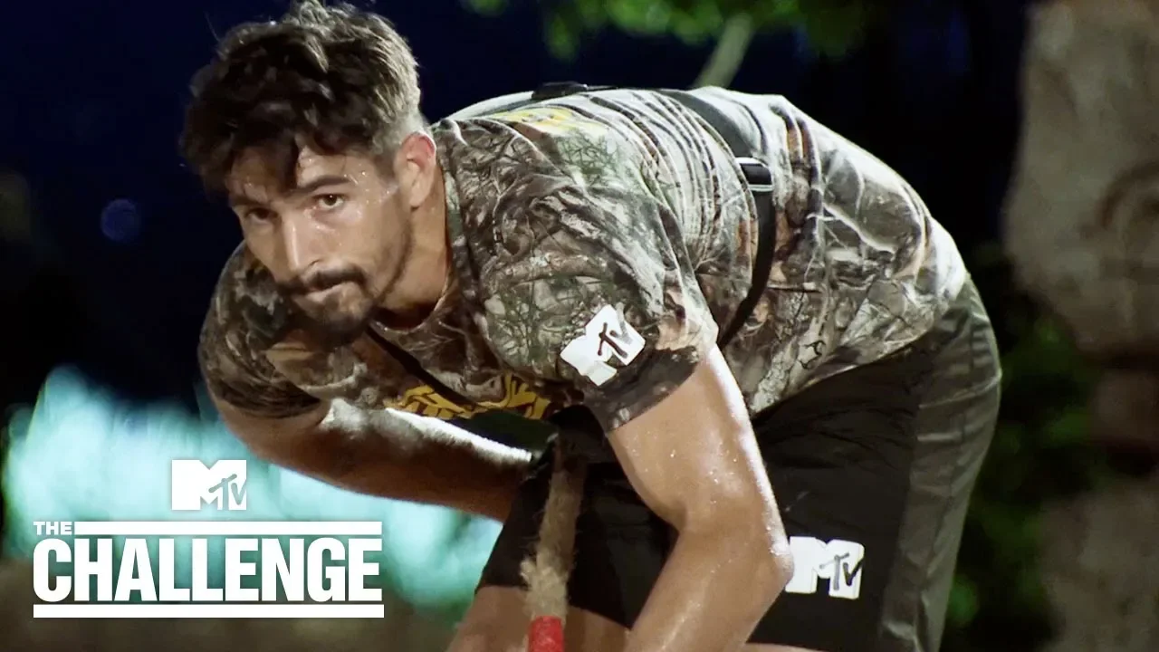 Jordan vs. Josh 💪 End of the Rope Elimination | The Challenge: War of The Worlds 2