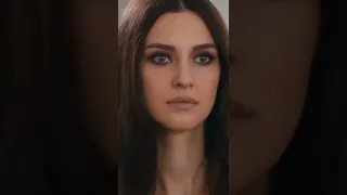 ولمحت من عيناها ناري وحرقتي 