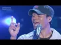 Download Lagu Enrique Iglesias - Nunca Te Olvidaré (EN VIVO)