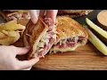 Classic Reuben Sandwiches