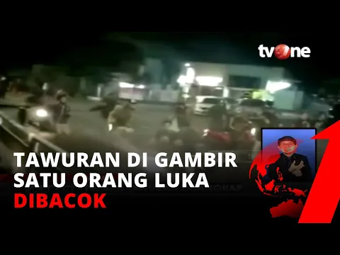 Ngeri! Detik-detik Tawuran di Gambir, Satu Terluka Parah Dibacok Lawan | tvOne
