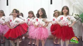 احلى حروف في الكلام هي كلمة ماما مع اطفال روضة ايات حفل تخرج دفعة 2023 