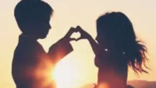 احلى نغمة  على غنية  ورق الورد دندنها