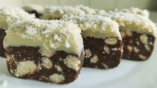 No-bake biscuit cake bites with chocolate fudge
