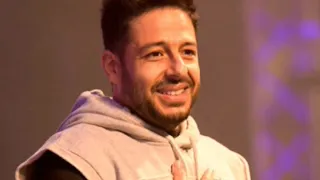 الحكاية حكايتنا محمد حماقى العشق لحماقى دندنها