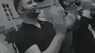 انتا عارف يالحبيب انو عالمنا غريب  دندنها