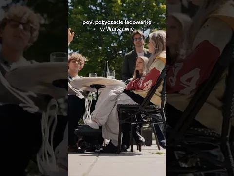 pov: pożyczasz ładowarkę w Warszawie