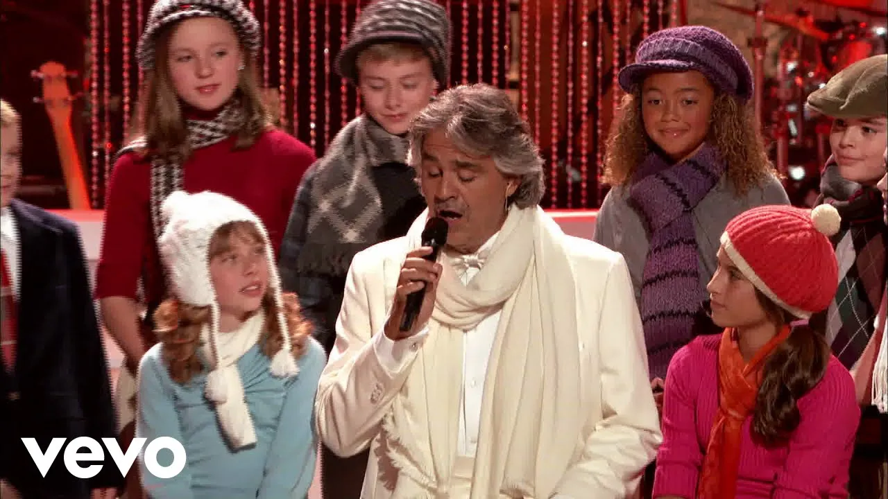 Andrea Bocelli - Santa Claus Is Coming To Town Andrea Bocelli - Santa Claus Is Coming To Town