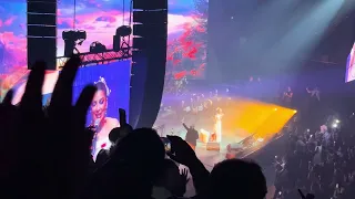 الله الله يا بابا أصالة   أصالة تغني تونسي لأول مرة على مسرح باريس    دندنها