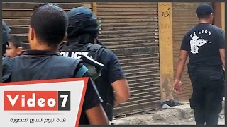 بالفيديو الشرطة تمشط شوارع عين شمس بحثا عن الإخوان 