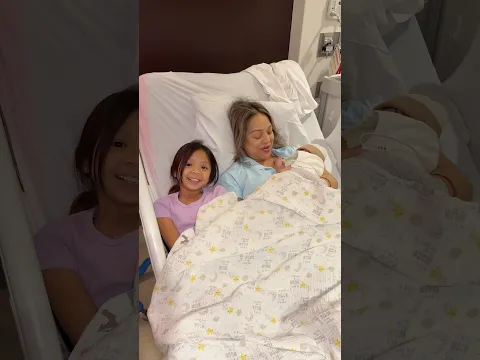 1 week postpartum and Im still recovering. Enjoy a cute video of my 8 yr old meeting her brother🥹🩵