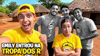 A EMILLY VICK ENTROU NA TROPA DOS R *Vlog na África !
